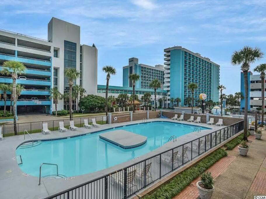 Pool Front & Across From Beach 默特尔比奇 外观 照片