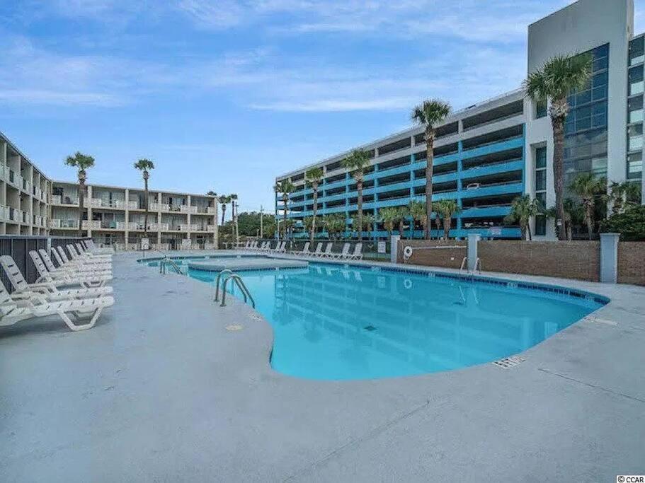 Pool Front & Across From Beach 默特尔比奇 外观 照片